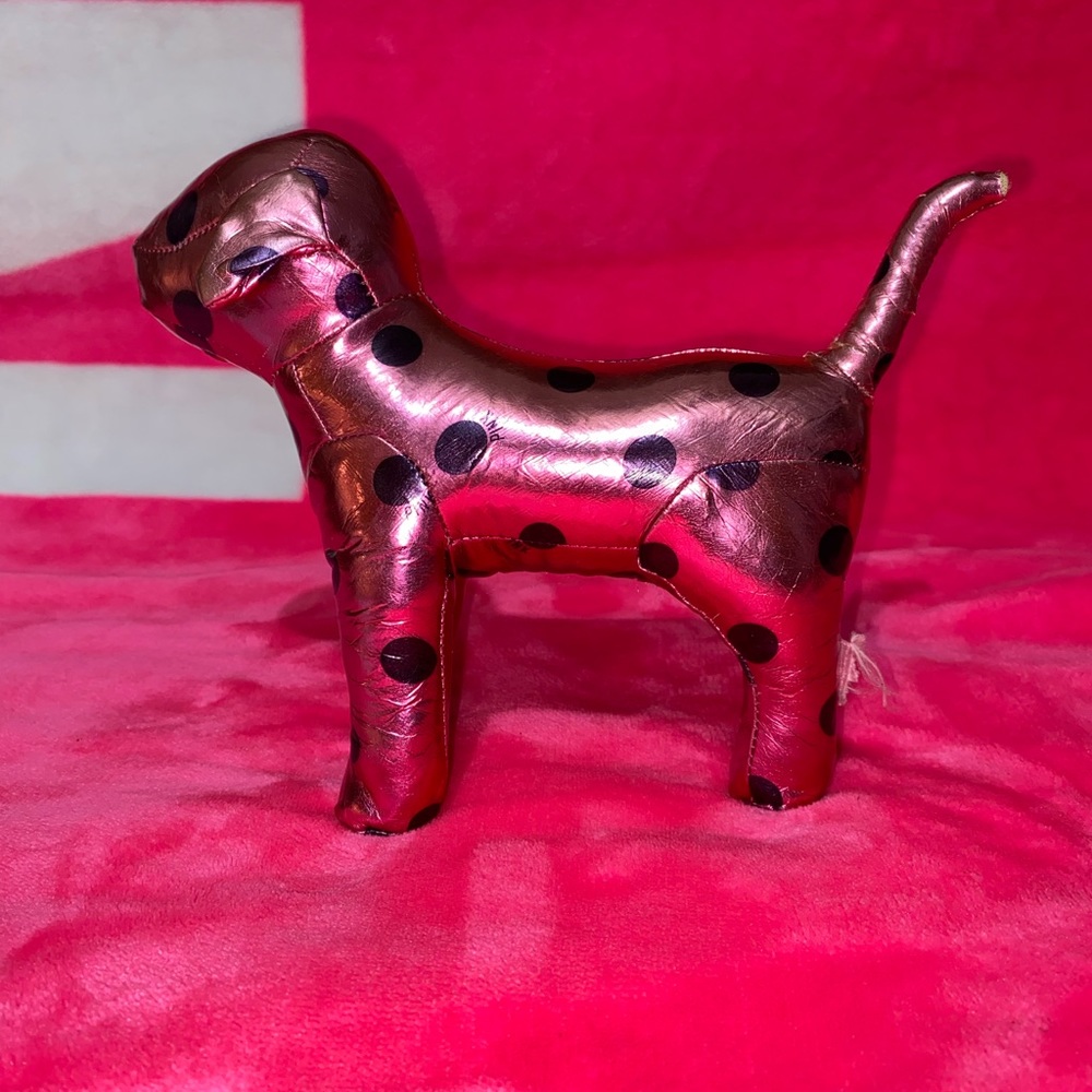 PINK VICTORIA SECRET DOG